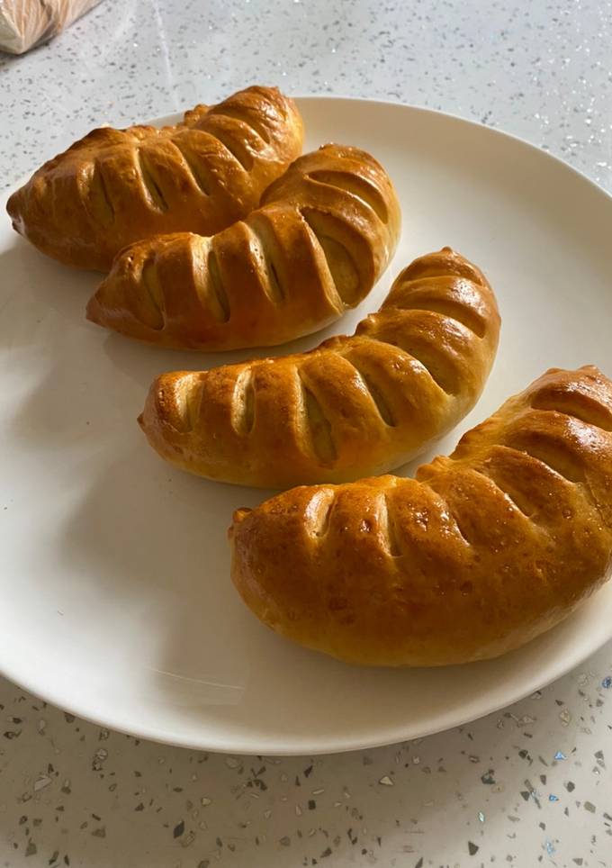 Булочки з вишнями