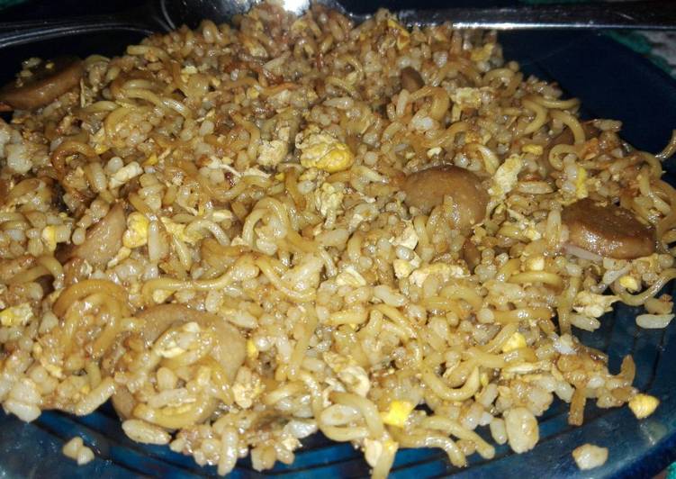 Resep Nasi + Mie Goreng Bakso Pedas Yang Menggugah Selera