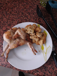 Una foto de Codorniz a la plancha