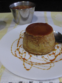 Una foto de Flan con queso requesón