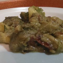 A picture of Alcachofas con jamón.