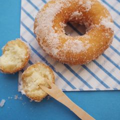 A picture of Auntie Machi's Beloved Donuts.