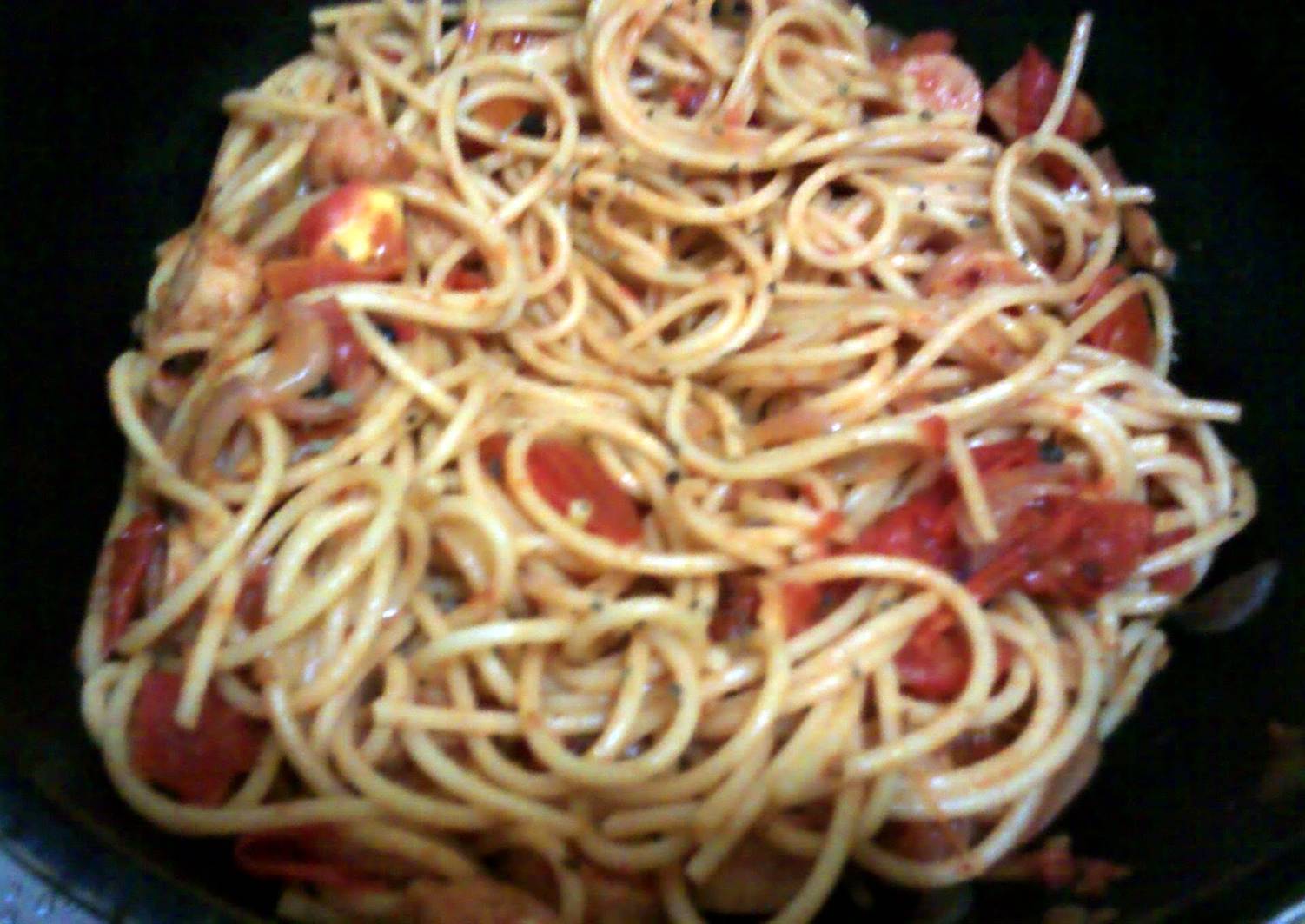 Spaghetti Arrabiata Recipe By Amateurishsplendour - Cookpad