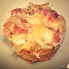 A picture of Chicken Cordon Bleu Muffins.
