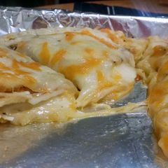 A picture of Easy Extra Cheesy Stuffed Bread.