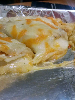 A picture of Easy Extra Cheesy Stuffed Bread.
