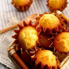 A picture of Rich Madeleine with Caramelized Butter.