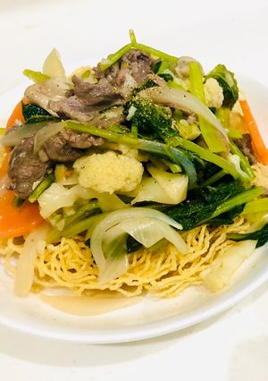 Hình của món Mì xào giòn bò.