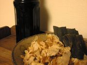 A picture of dashi stock