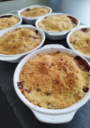 Une photo de Crumbles poire chocolat