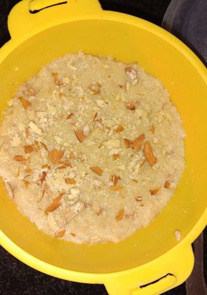 A picture of Mava burfi (from leftover ghee residue).