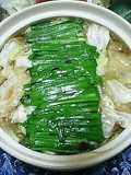 Hakata-style Motsu Offal Hot Pot (Lightly-Flavored Soy Sauce Version)