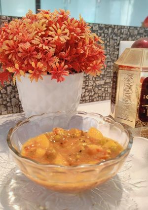 A picture of Aloo tamatar tangy curry.