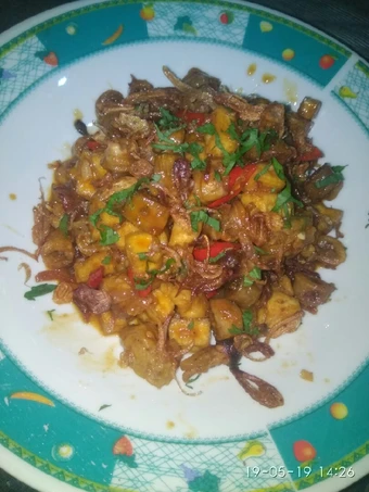 Cara Mudah Menyiapkan Resep  Cumi asin + bakso + tahu saus asam manis yang Enak Banget, Lezat