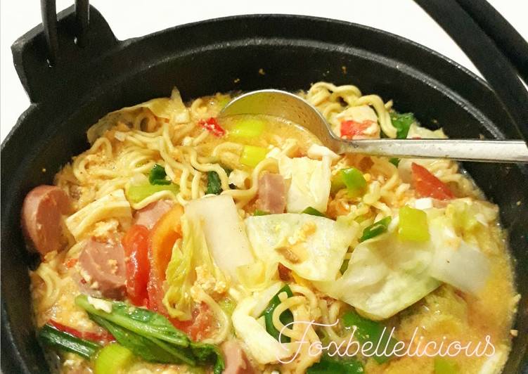 Bagaimana Membuat Indomie tek tek yang Bikin Ngiler