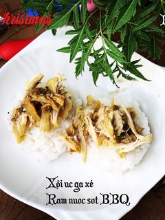 Hình của món Xôi ức gà xé ram nước sốt BBQ.