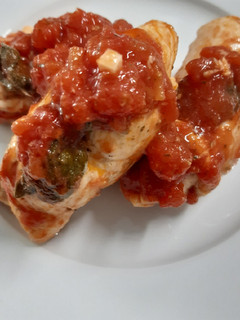 Una foto de Involtini Napolitano de pollo