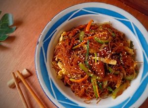Foto resep Japchae (versi lokal)
