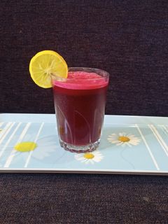 બીટ નું જયૂસ (Beetroot Juice Recipe In Gujarati) રેસીપી મુખ્ય ફોટો