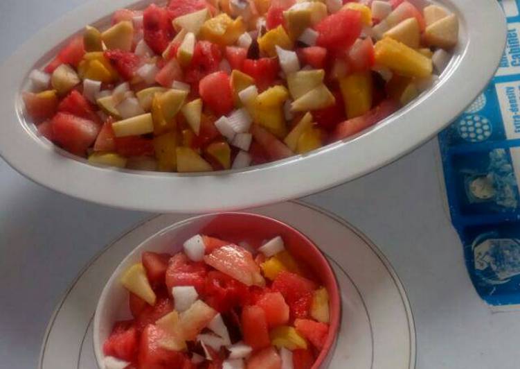 Recipe of Favorite Mix fruits combination of vitamins.. Raw fruits