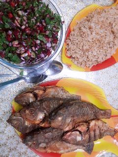صورة لوصفة سمك مقلي والطعم حكايه