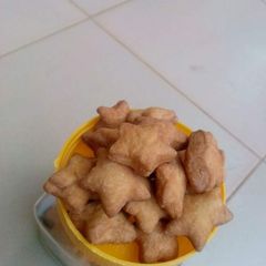 A picture of Baked star chinchin.