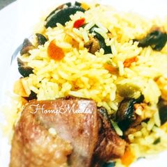 A picture of Snail fried rice.