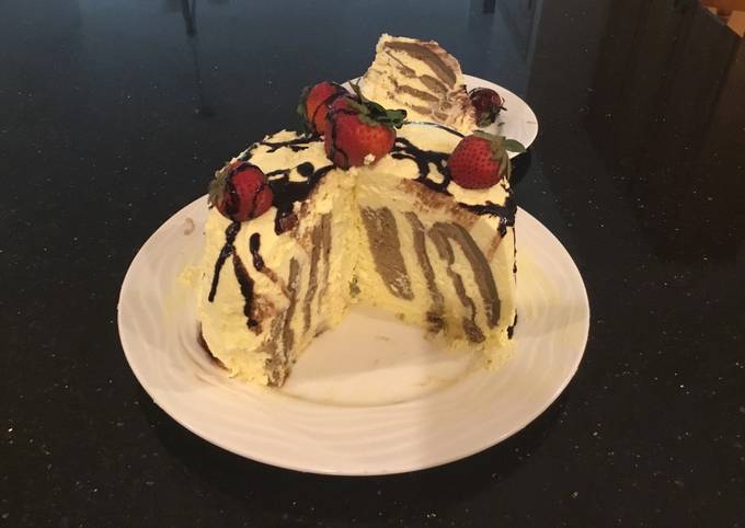Vertical Chocolate Layer Cake with French Vanikka Cream Frosting recipe main photo