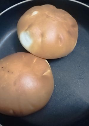 Hình của món Bánh bao nướng nhân tôm & bắp cải.