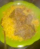 Arroz amarillo y carne