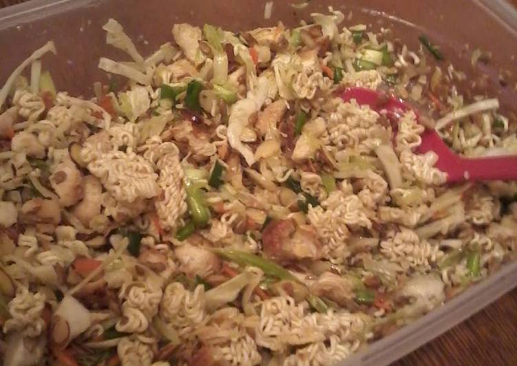 How to Prepare Super Quick Homemade Oriental Ramen Salad