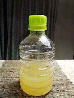 A picture of Long-Lasting Ponzu Sauce Base with Lots of Citrus Juice.