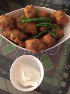 ગોટા(Gota Recipe in Gujarati) રેસીપી મુખ્ય ફોટો