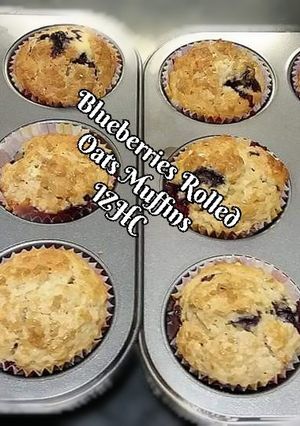 A picture of 🫐🧁Blueberries Rolled Oats Muffins🧁🫐.