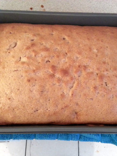 A picture of nonnas pound cake.