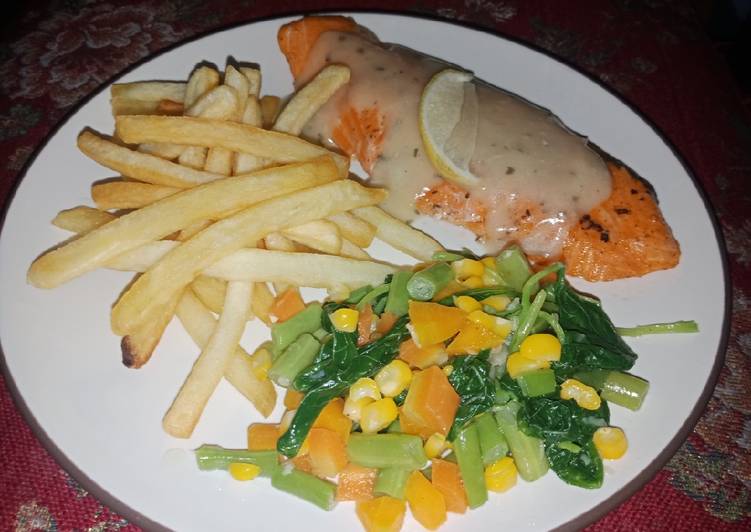 Salmon With Garlic Sauce