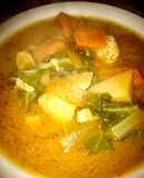 Tonjiru soup (Sopa de miso con cerdo y verduras)