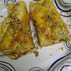 A picture of Olives and eggs.