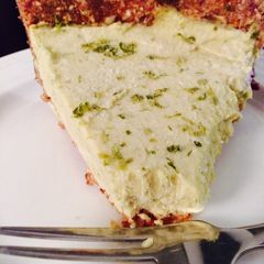 A picture of 100% Raw Organic Key Lime Tart.