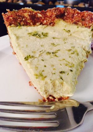 A picture of 100% Raw Organic Key Lime Tart.