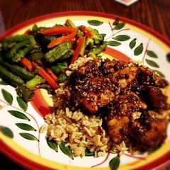 A picture of Sweet And Crispy Sesame Chicken.