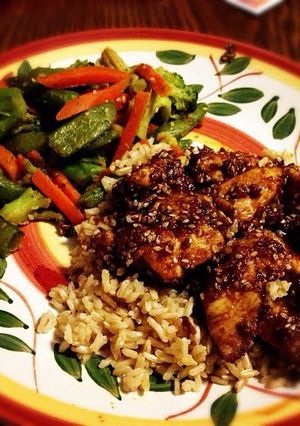 A picture of Sweet And Crispy Sesame Chicken.