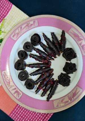 A picture of Homemade Fruit Leather (Lavashak).