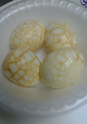 A picture of Marble tea eggs.