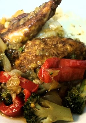 A picture of Honey Pineapple Chicken.