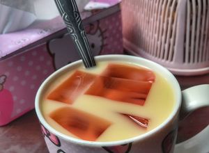Foto resep Jelly di Kolam Yakult Melon