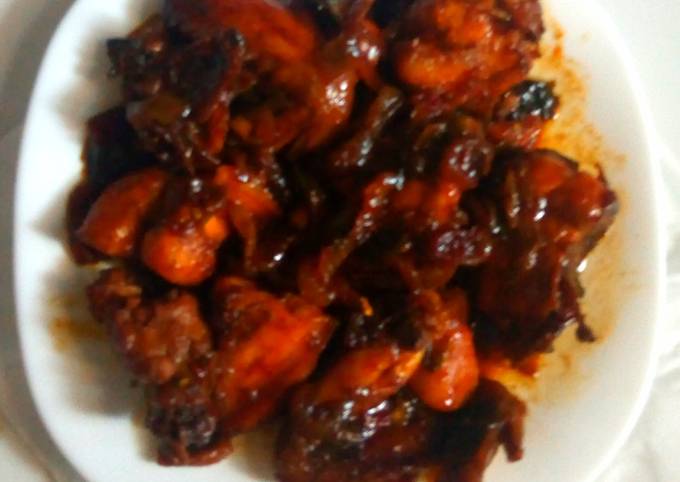 Resep Ayam Kecap Bango Pedas Bawang Bombay Sederhana Oleh Athur Widiasih Cookpad