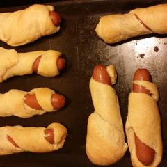 A picture of Kids Croissant Dogs.