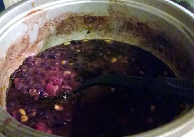 Step-by-Step Guide to Prepare Homemade Quick &amp; Easy Black Bean Chili