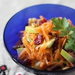A picture of Cranberry and Walnut Carrot Salad.